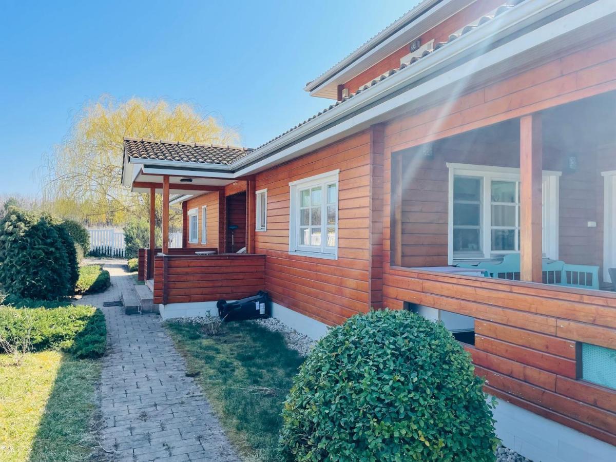 Botanica Deluxe Vendeghaz - Finnish Sauna Siofok Luaran gambar